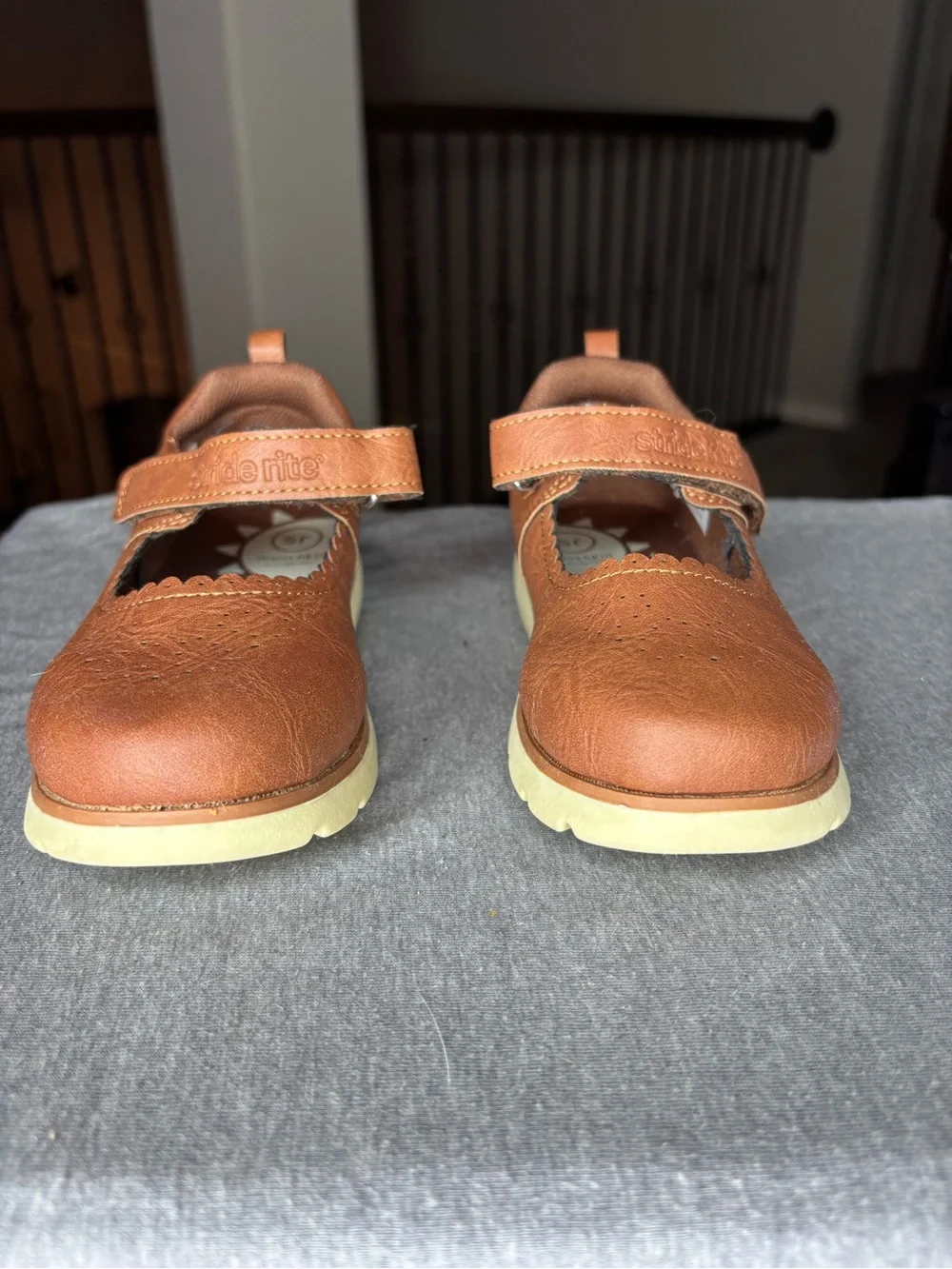 Stride Rite Munchkin Toddler Girl Sophia Mary Jane Shoes Size 12 Spring Fall